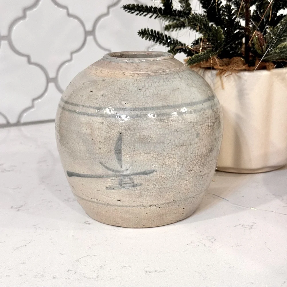 Antique Chinese Stoneware 6” Chinoiserie Ginger Jar